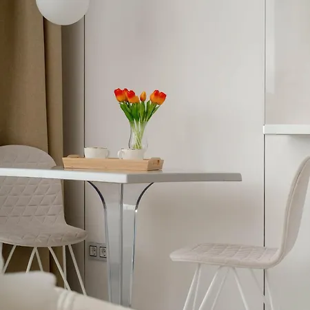 Klimatyczne Jasne W Sercu Wroclawia & Parking By Renters Breslavia